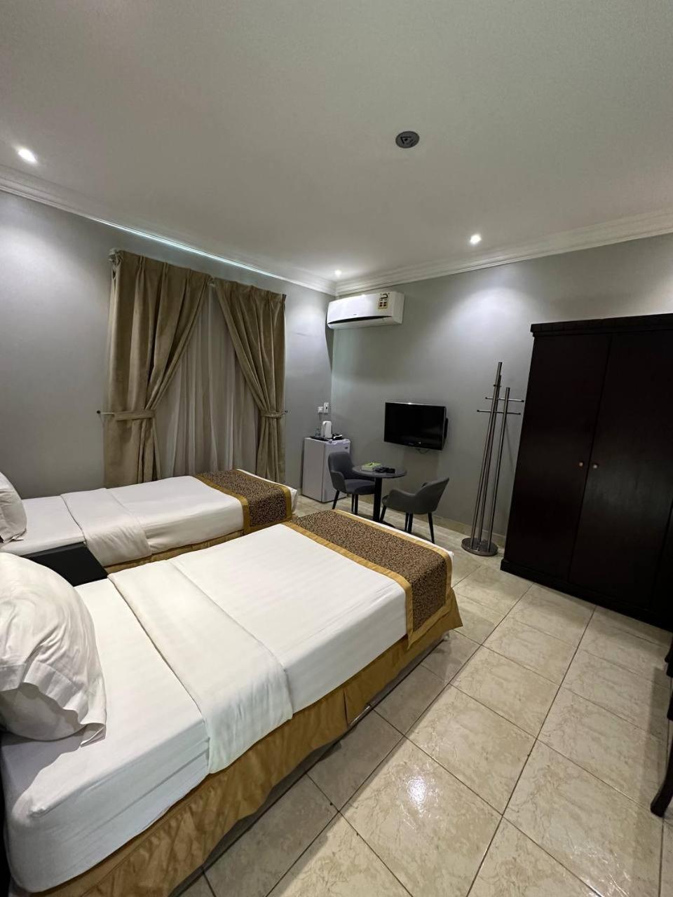 Al Rawda - Hotel Tabuk Exterior photo